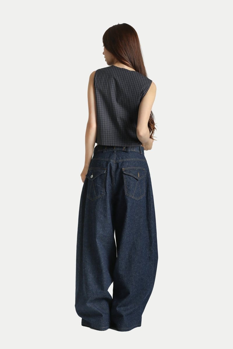 The Clara Plaid Tie-Front Sleeveless Crop Top